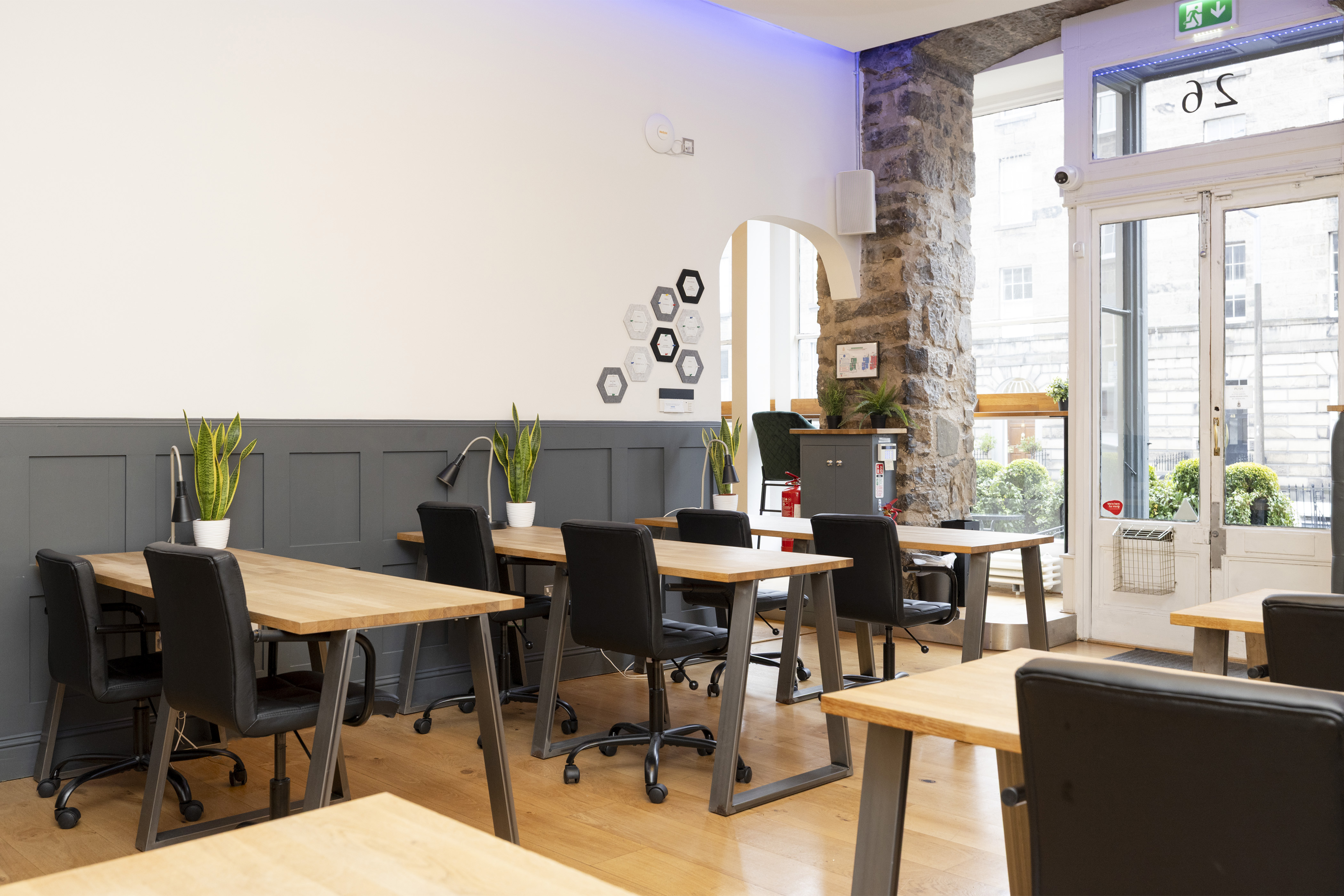 Fixed and Hot Desk Memberships