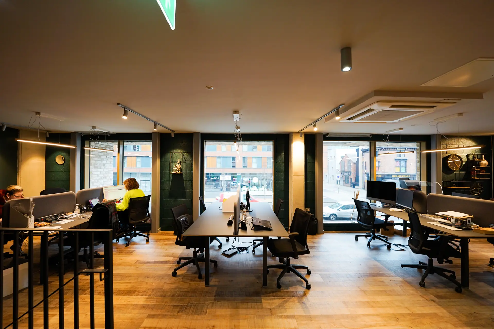 Fixed and Hot Desk Memberships